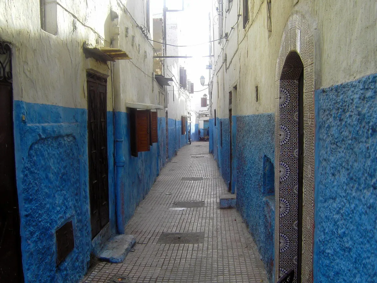 A lane in the Kasbah des Oudayas, about 820 m away